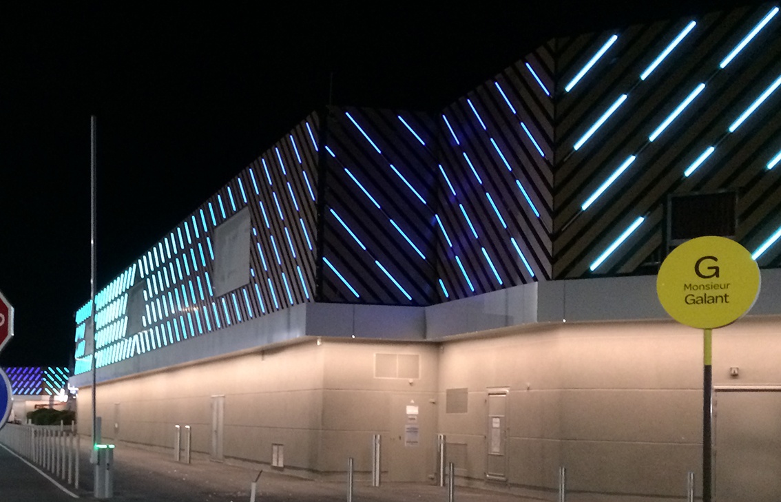 CENTRE COMMERCIAL CARREFOUR VILLIERS