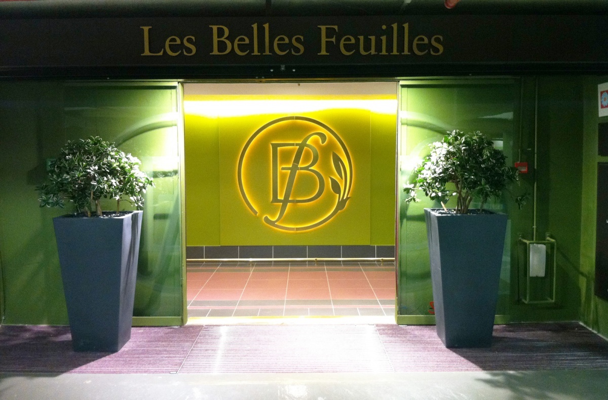 SHOPPING MALL CASINO BELLEFEUILLE