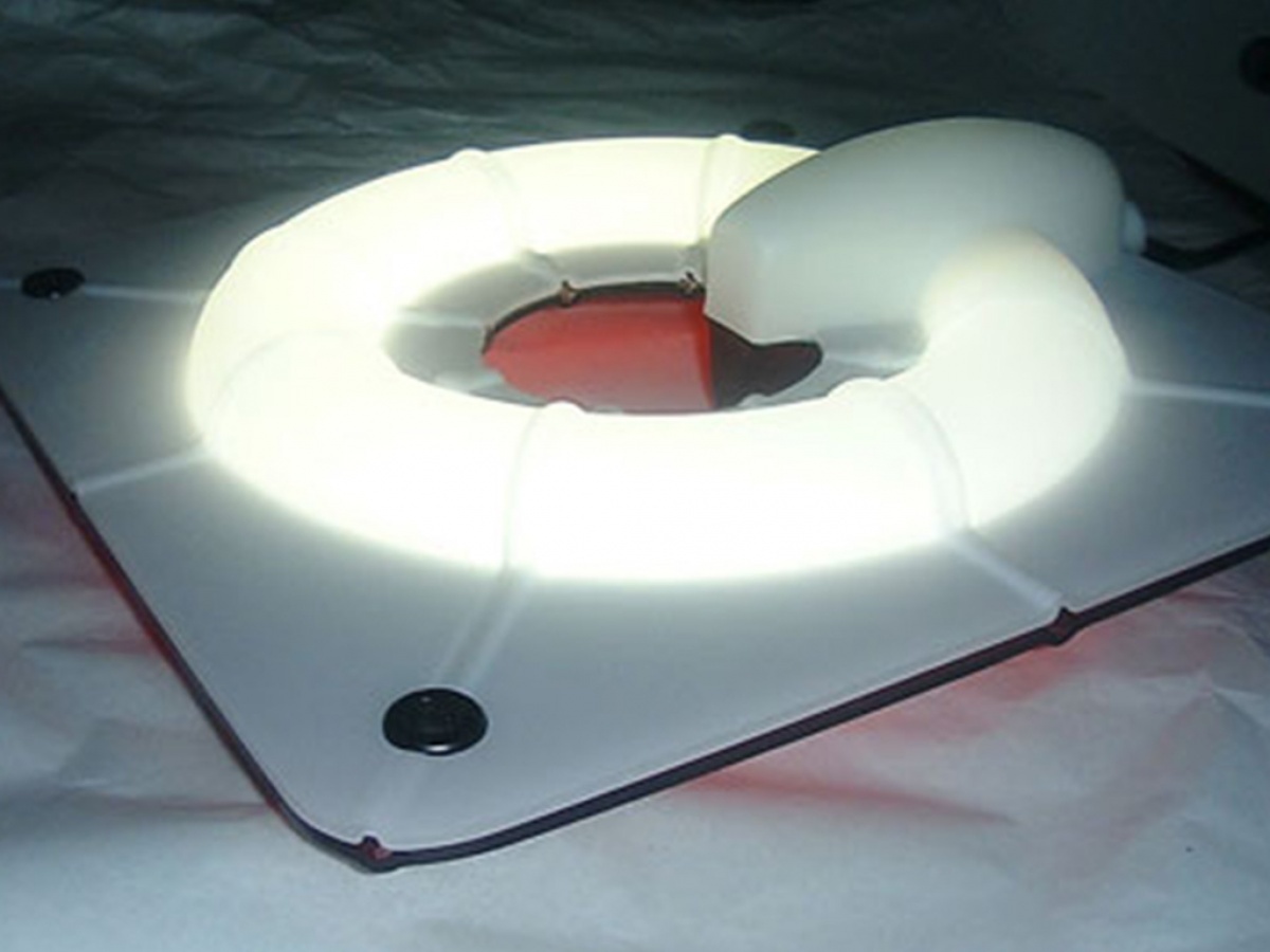 FREEZ-BEE LAMP