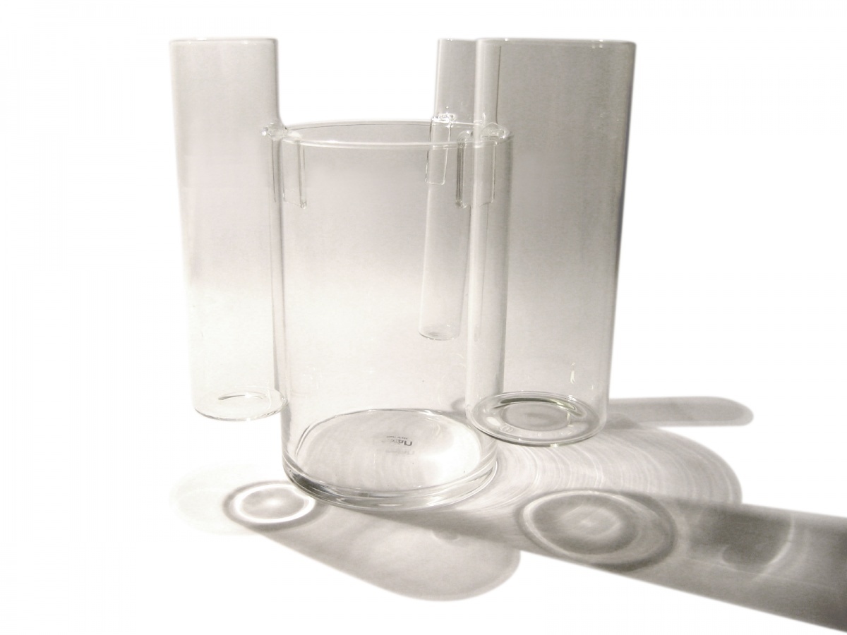 CHORUS VASE